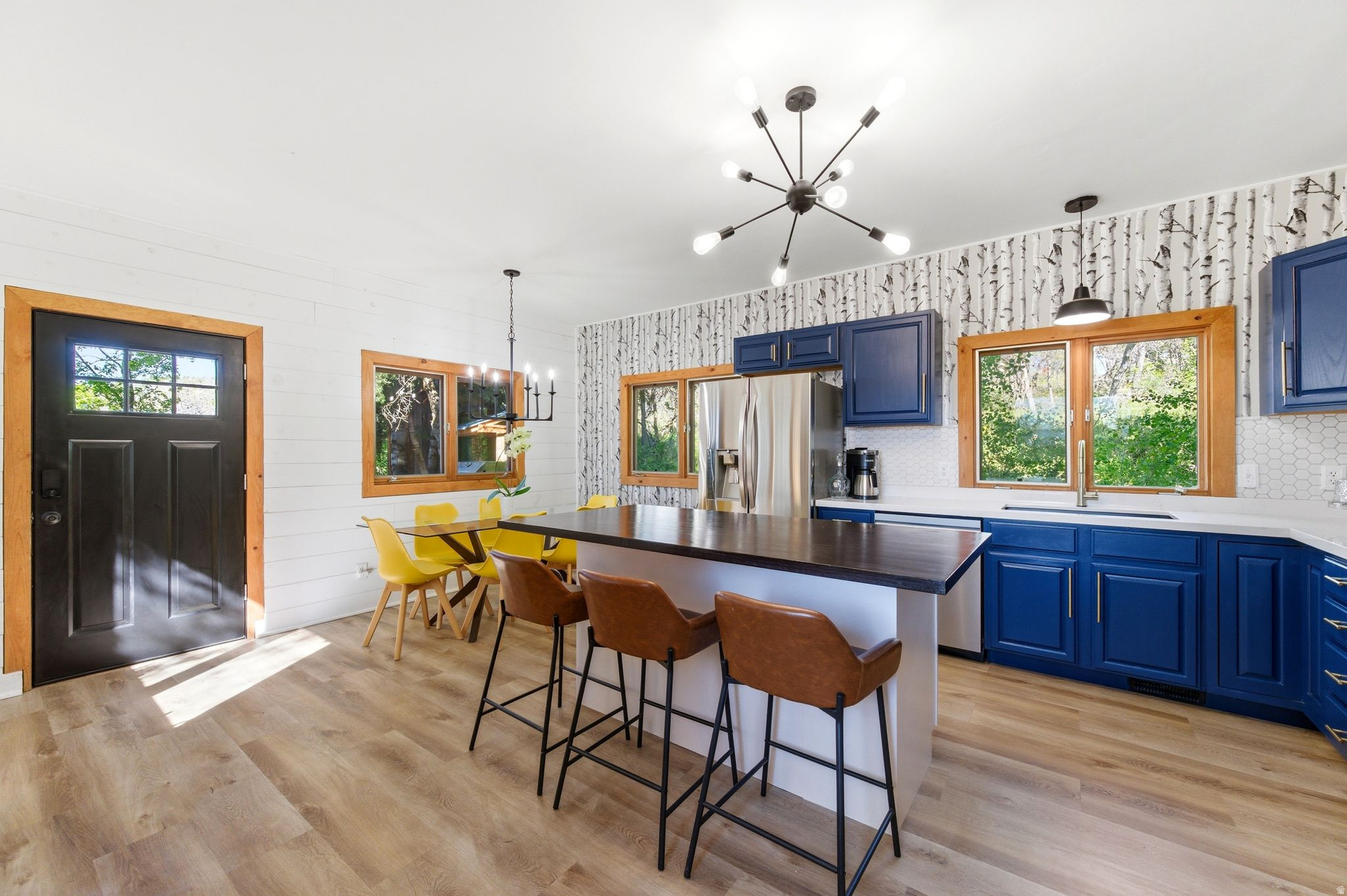 FOREST MEADOW RANCH - Residential