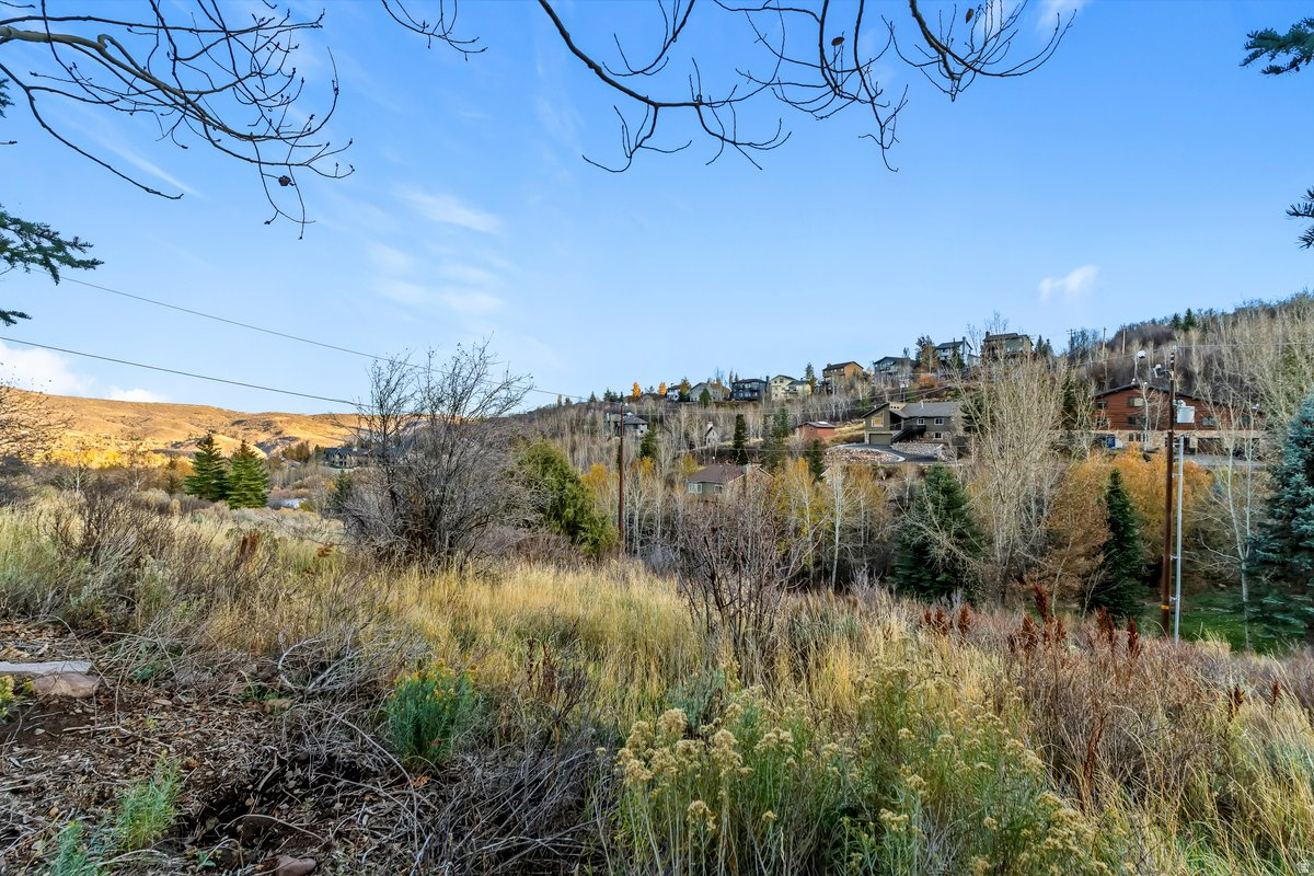 HIDDEN COVE - Residential