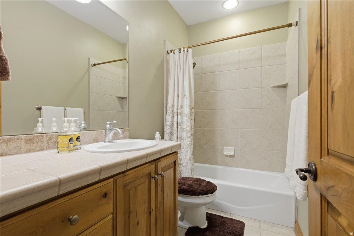 TURNBERRY - Residential