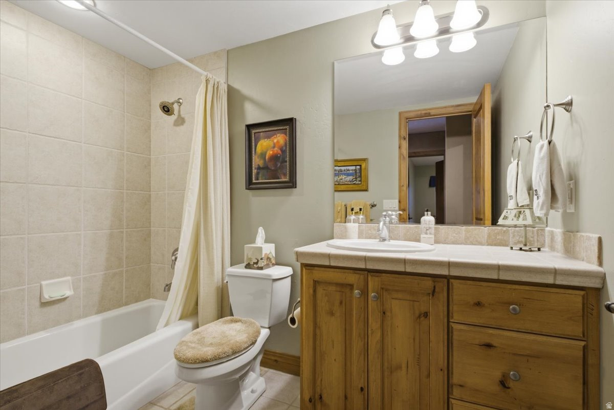 TURNBERRY - Residential