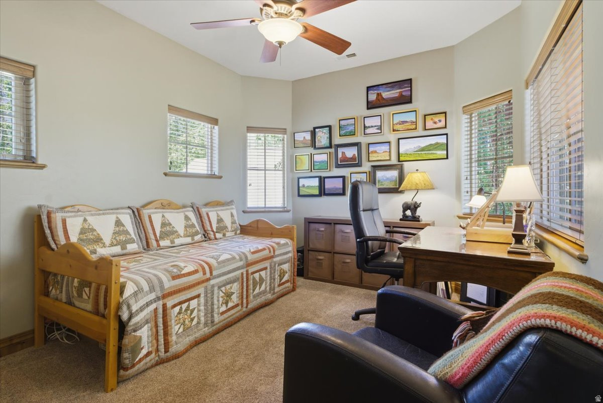 TURNBERRY - Residential