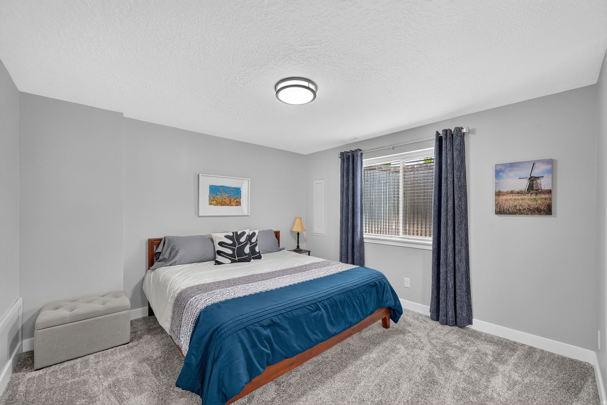 SUNRISE FLATS - Residential