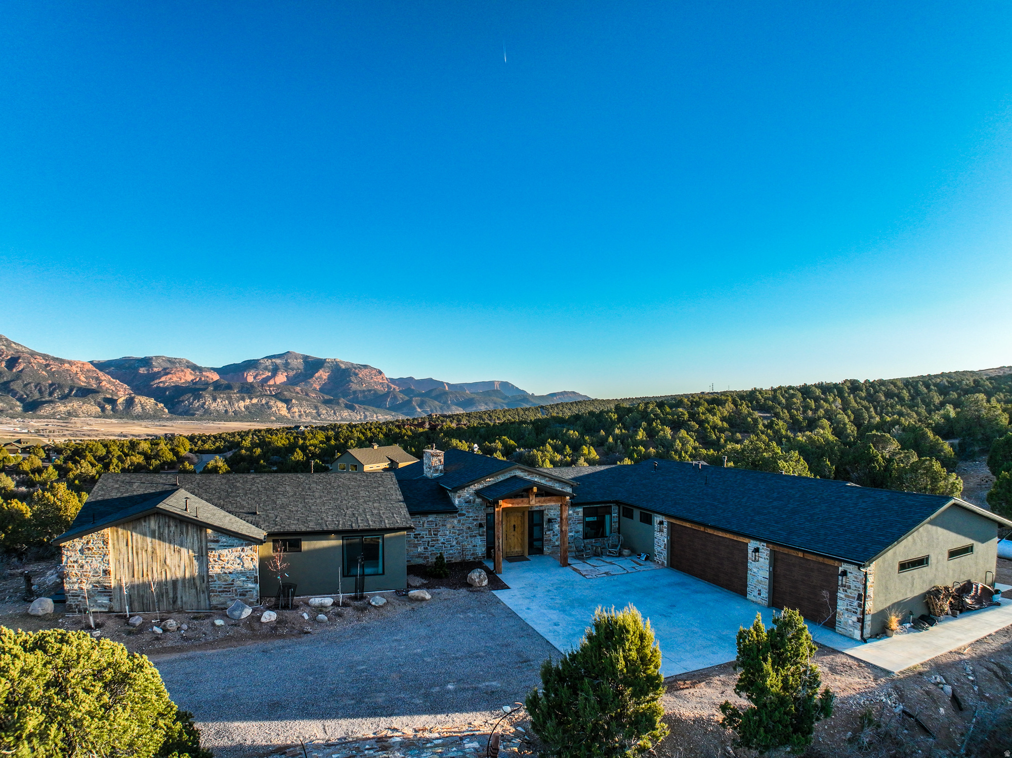 HARMONY MOUNTAIN RANCH - Residential