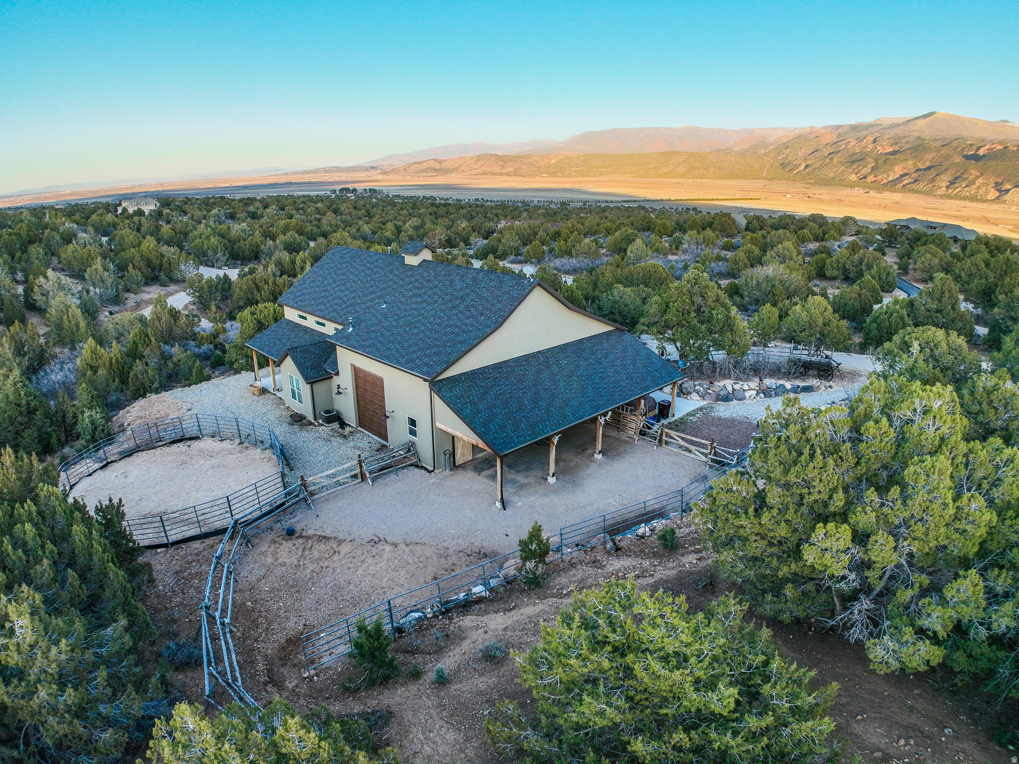 HARMONY MOUNTAIN RANCH - Residential