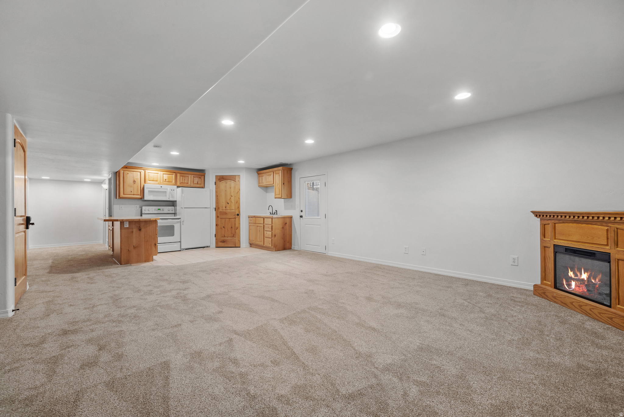 ARBORS PHASE 2 CONDOMINIUM - Residential