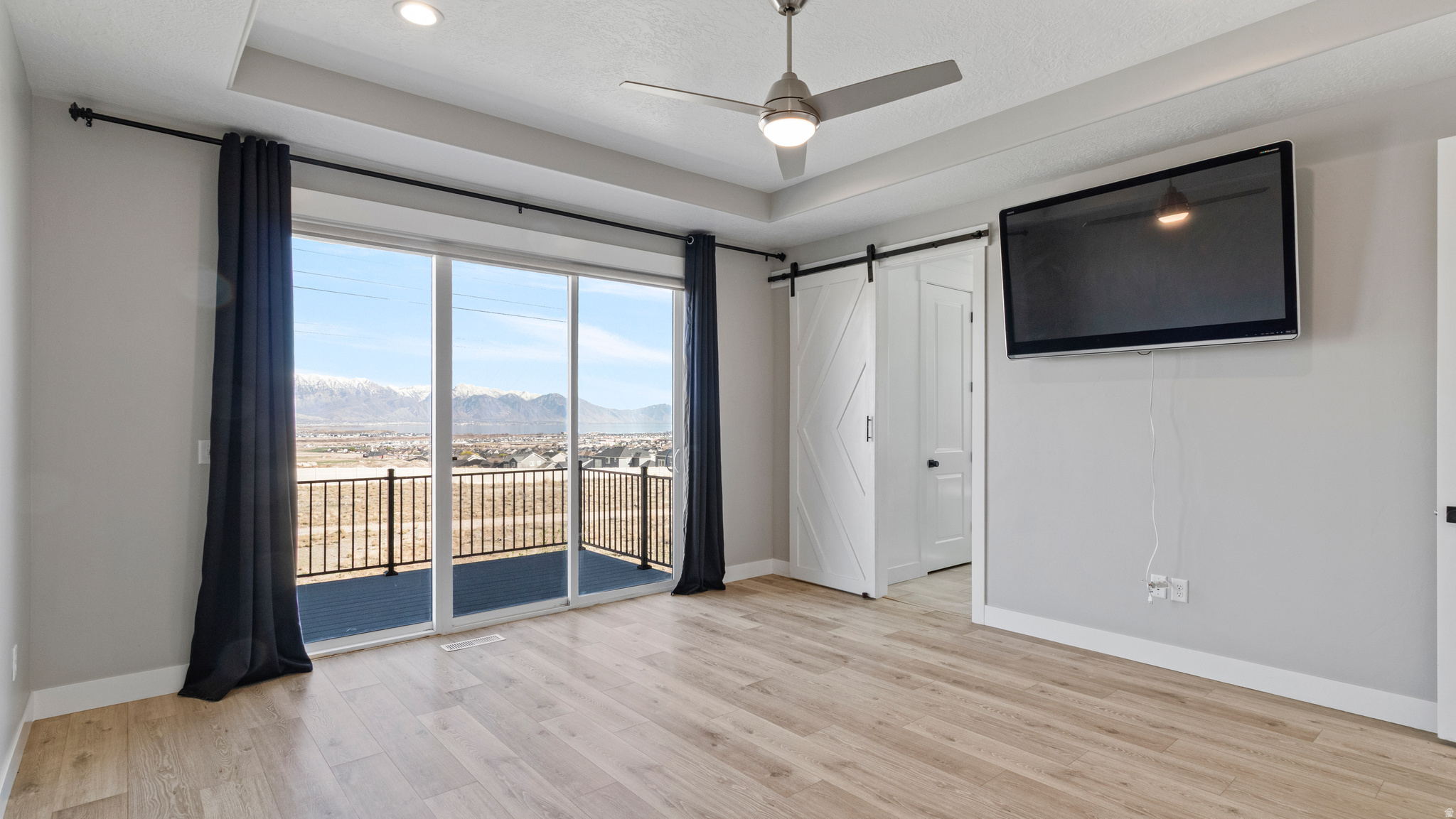 RIDGE - Residential