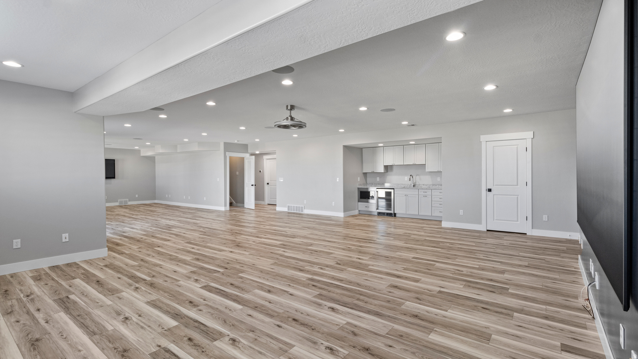 RIDGE - Residential