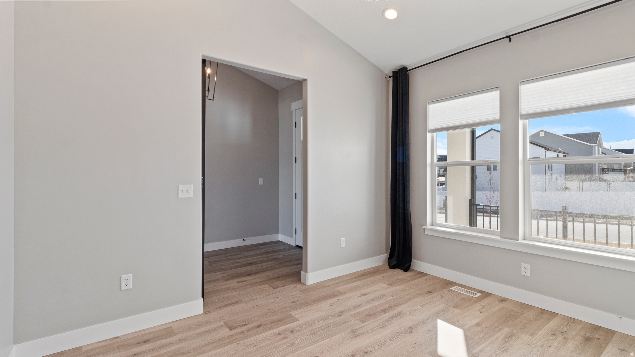 RIDGE - Residential