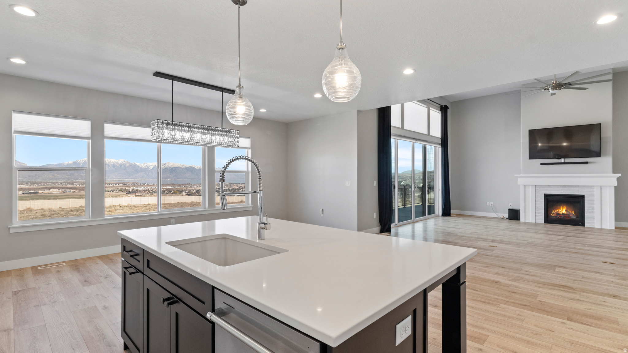 RIDGE - Residential
