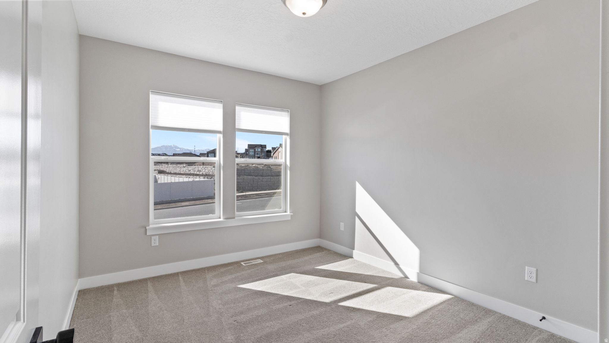 RIDGE - Residential