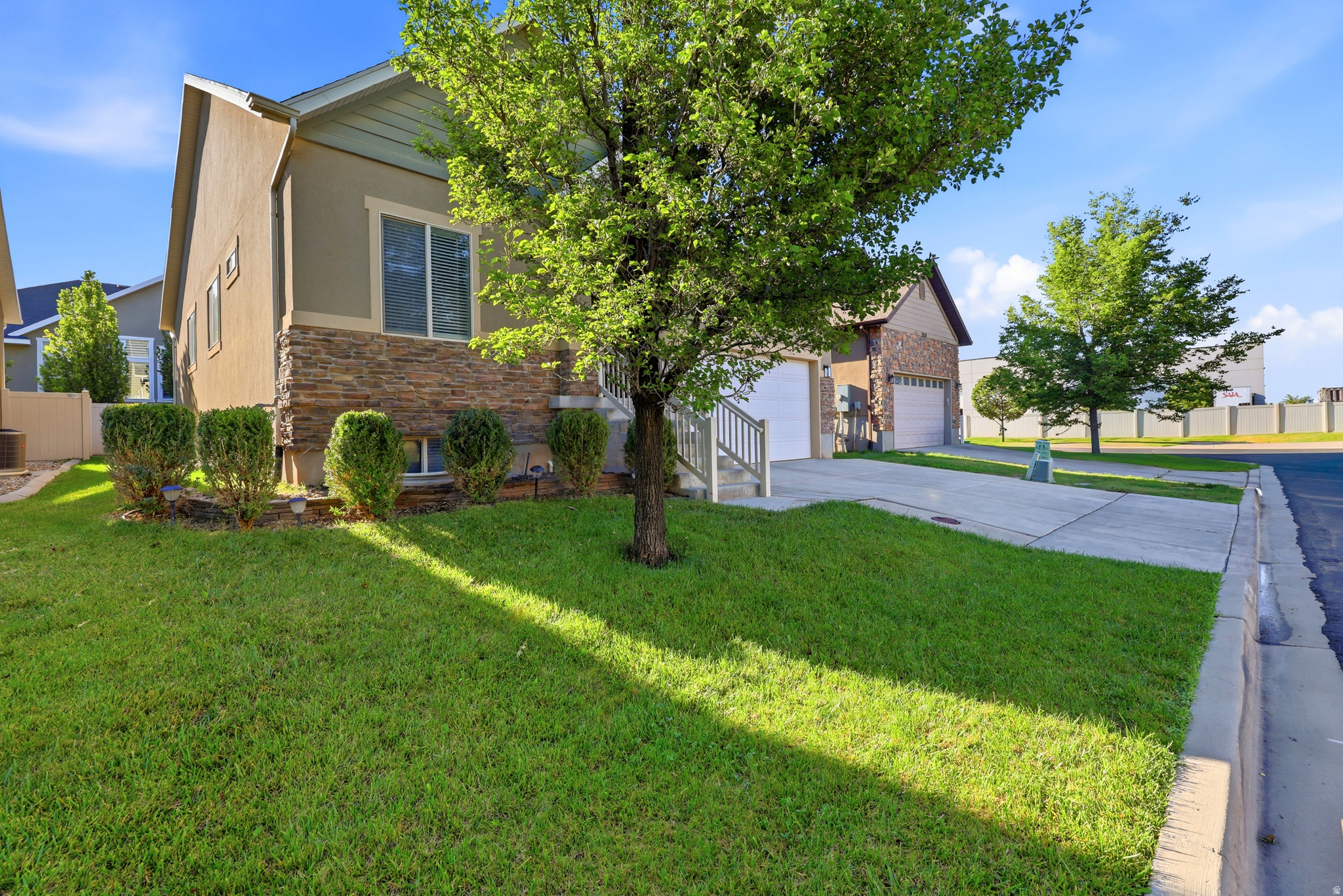 VALENTINE ESTATES - Residential