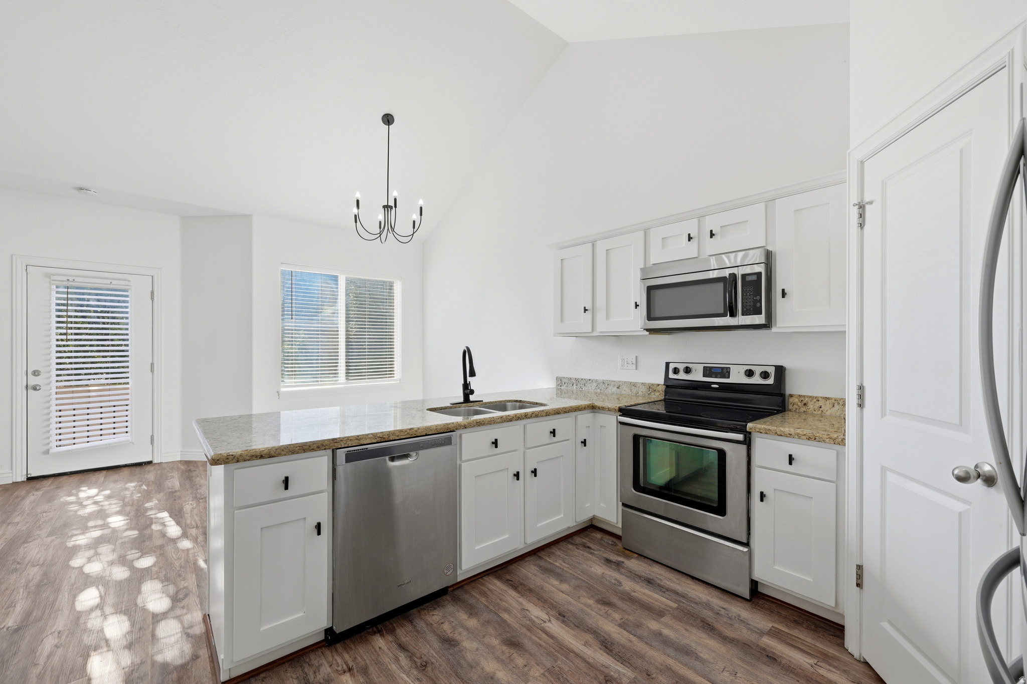 VALENTINE ESTATES - Residential