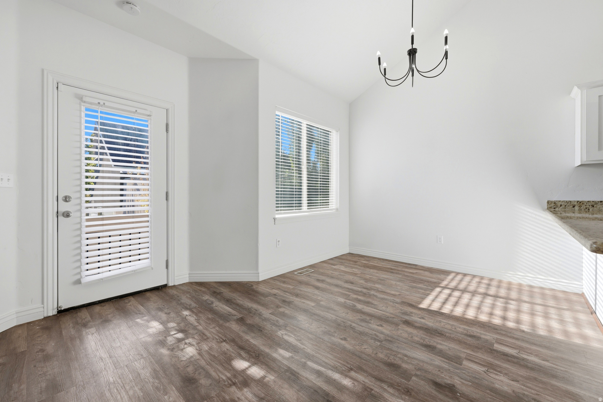 VALENTINE ESTATES - Residential