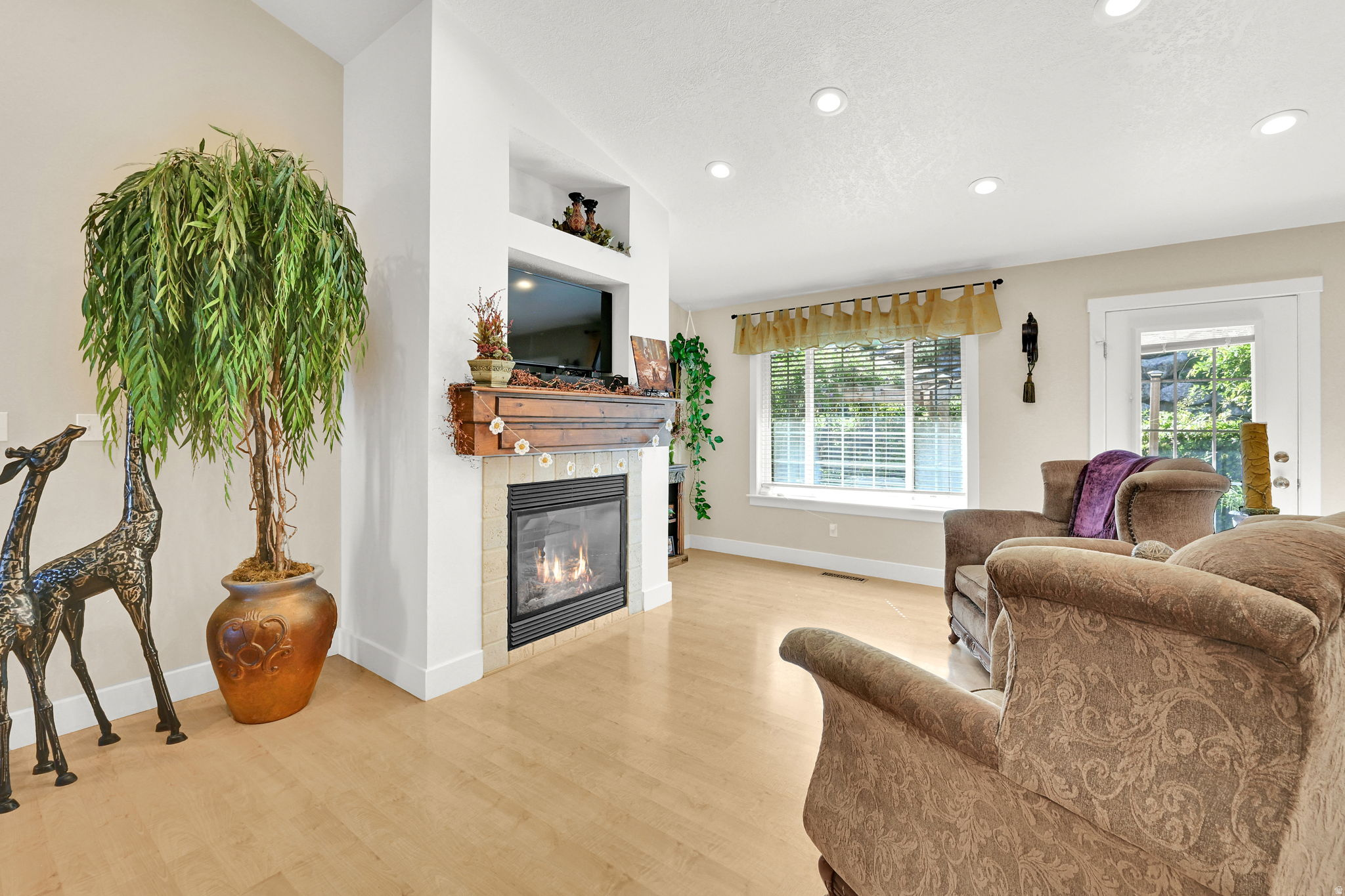 SUNSET HEIGHTS - Residential