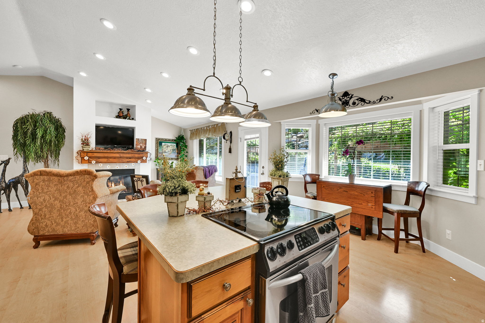SUNSET HEIGHTS - Residential