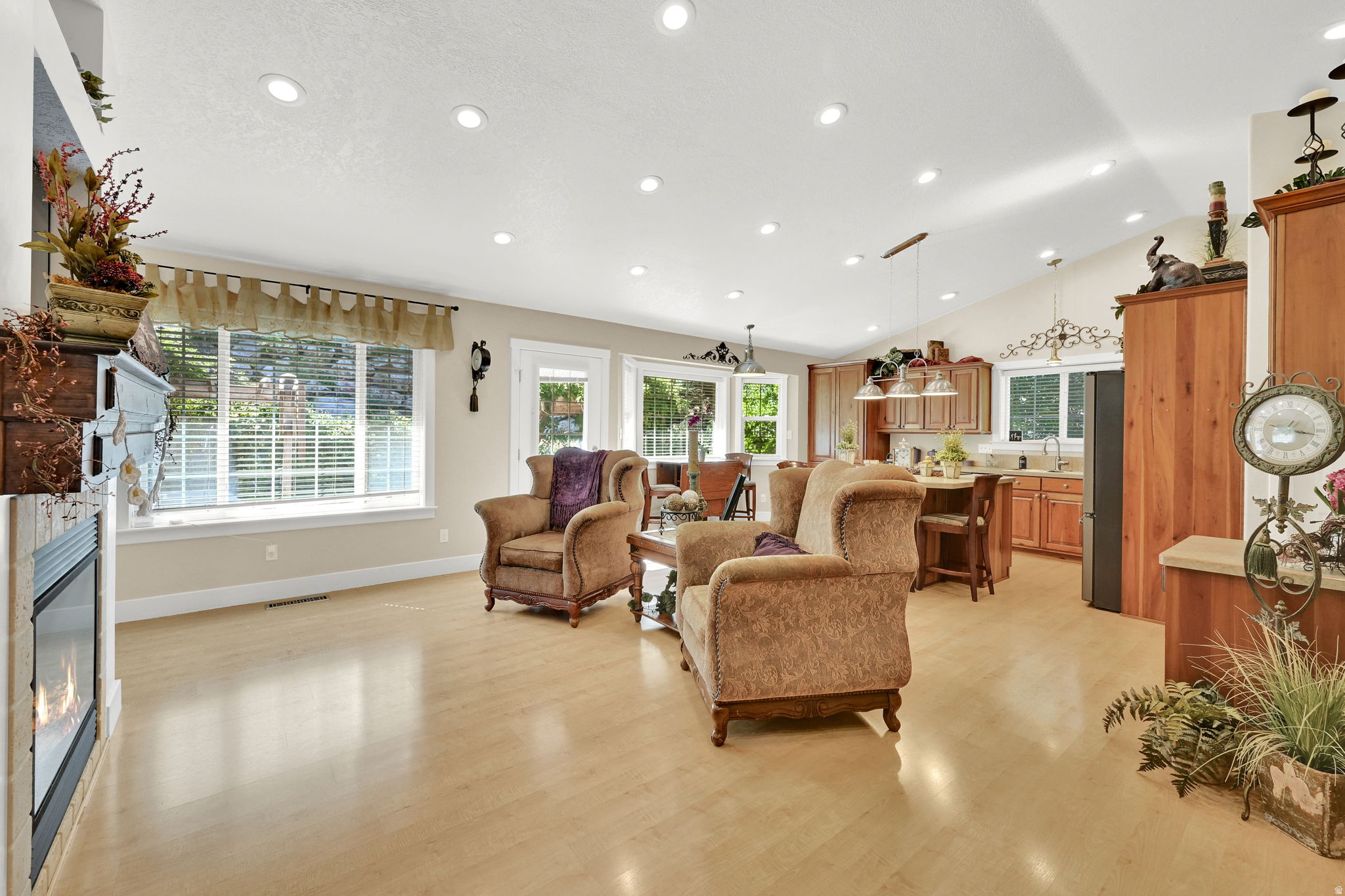 SUNSET HEIGHTS - Residential