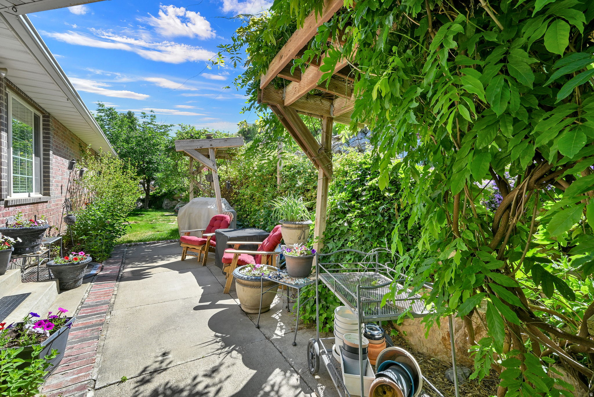 SUNSET HEIGHTS - Residential