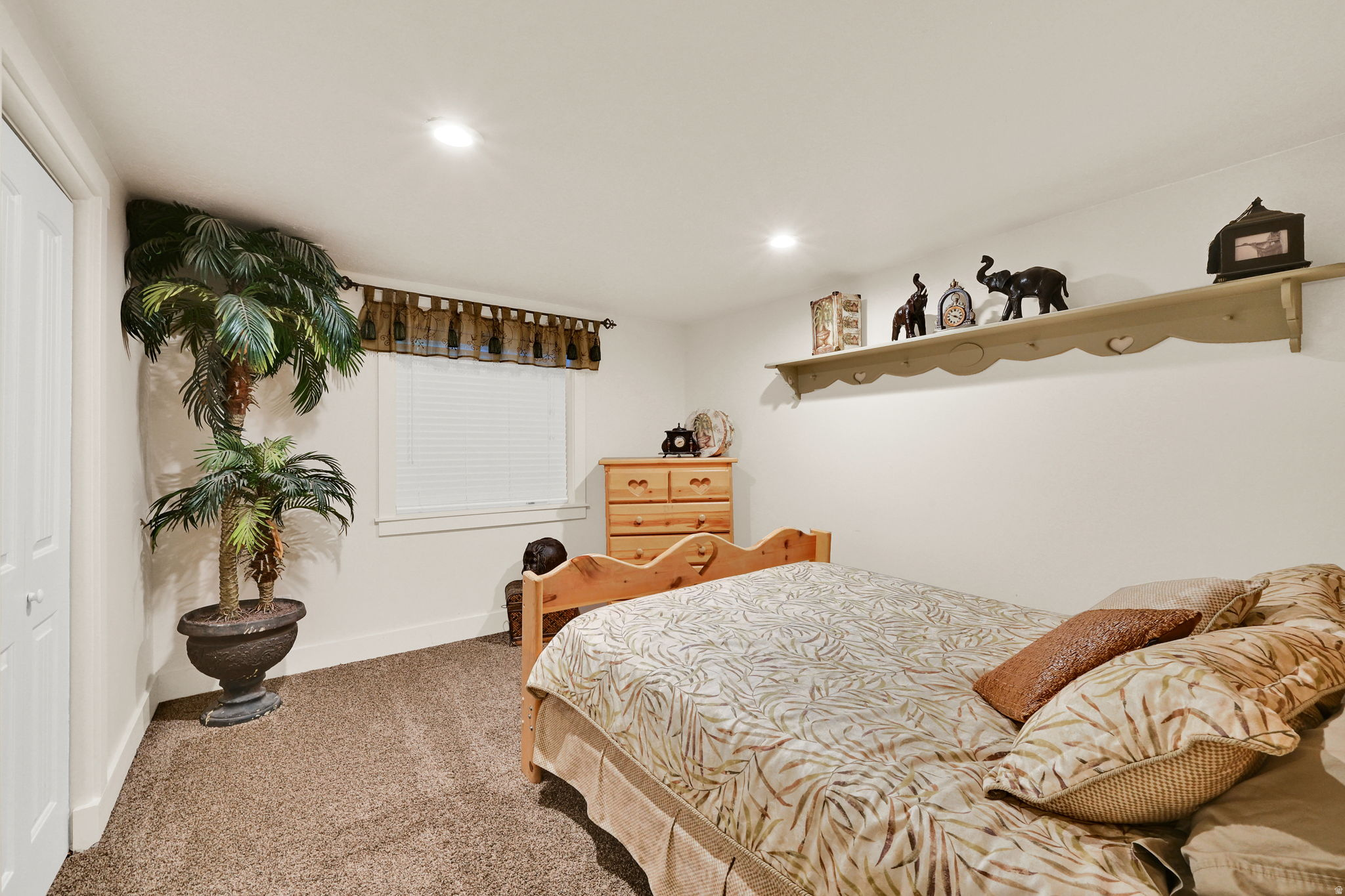 SUNSET HEIGHTS - Residential