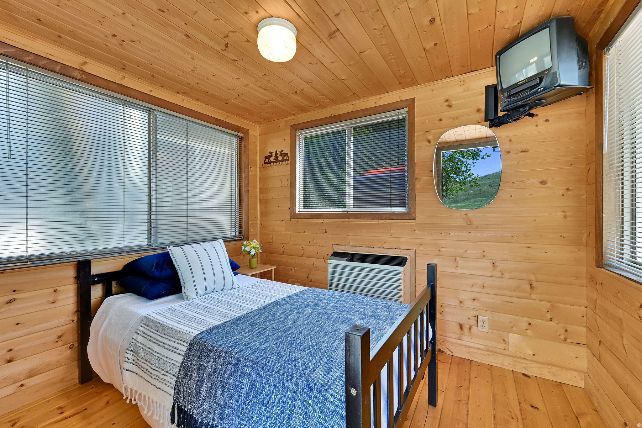HIDDEN LAKE SUBDIVISION - Residential