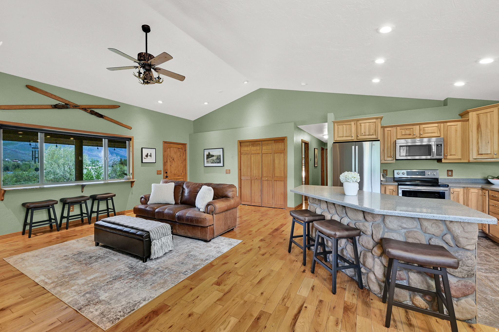 HIDDEN LAKE SUBDIVISION - Residential