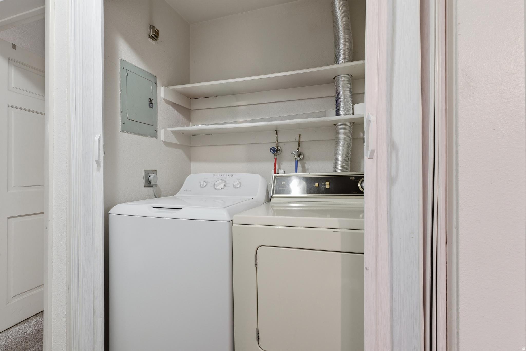 WILLOWBROOK - Residential