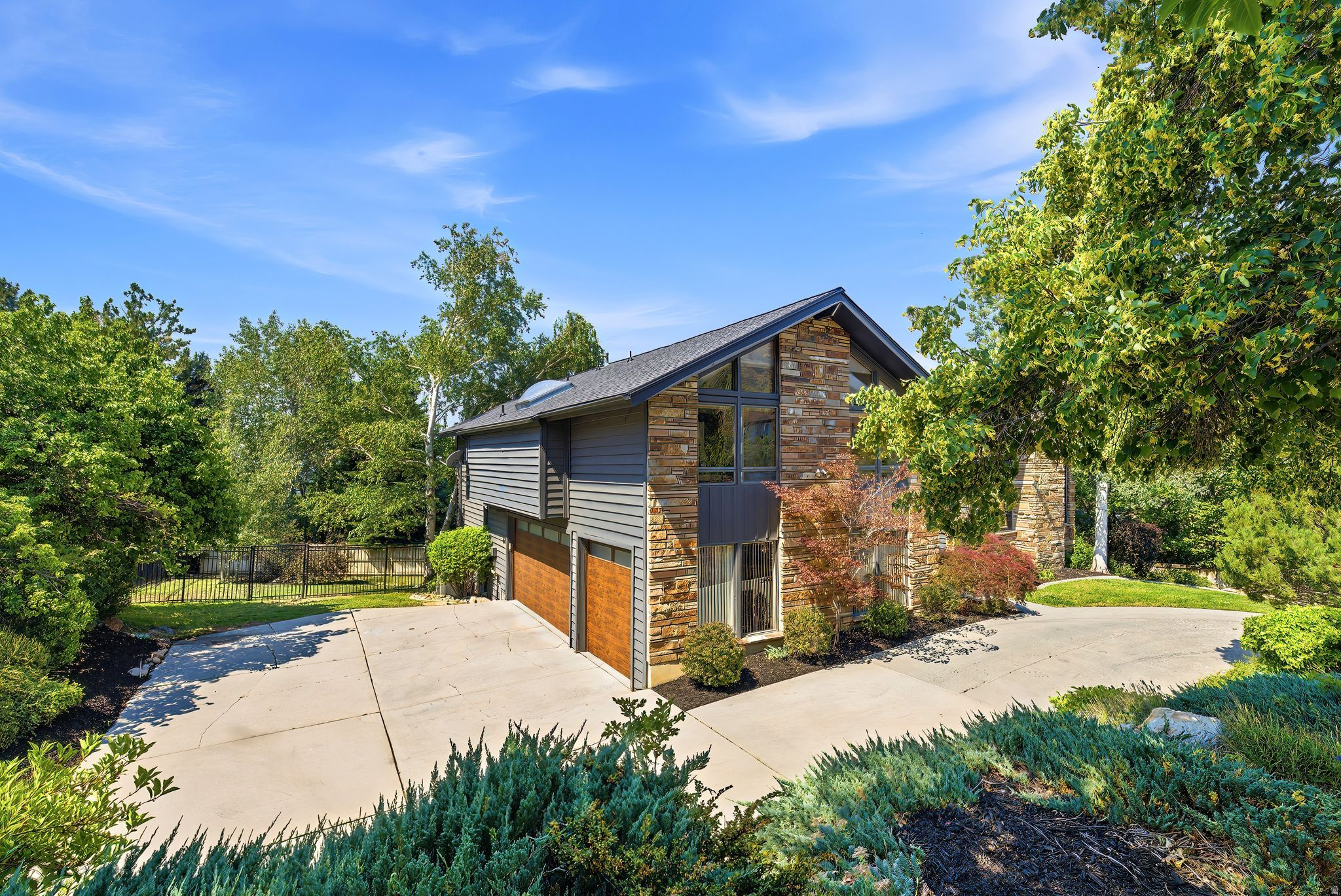 CANYON COVE - Residential