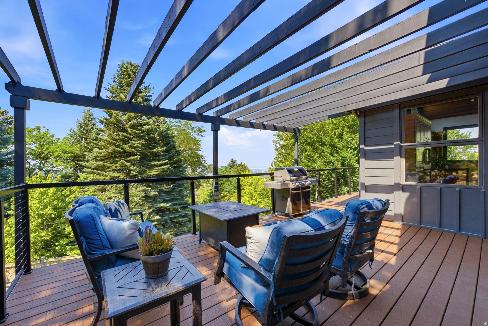 CANYON COVE - Residential