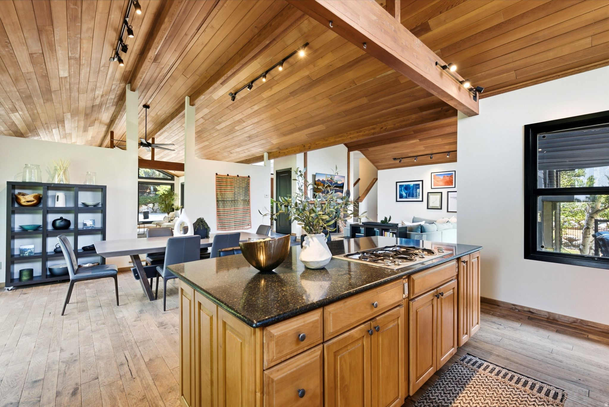 CANYON COVE - Residential