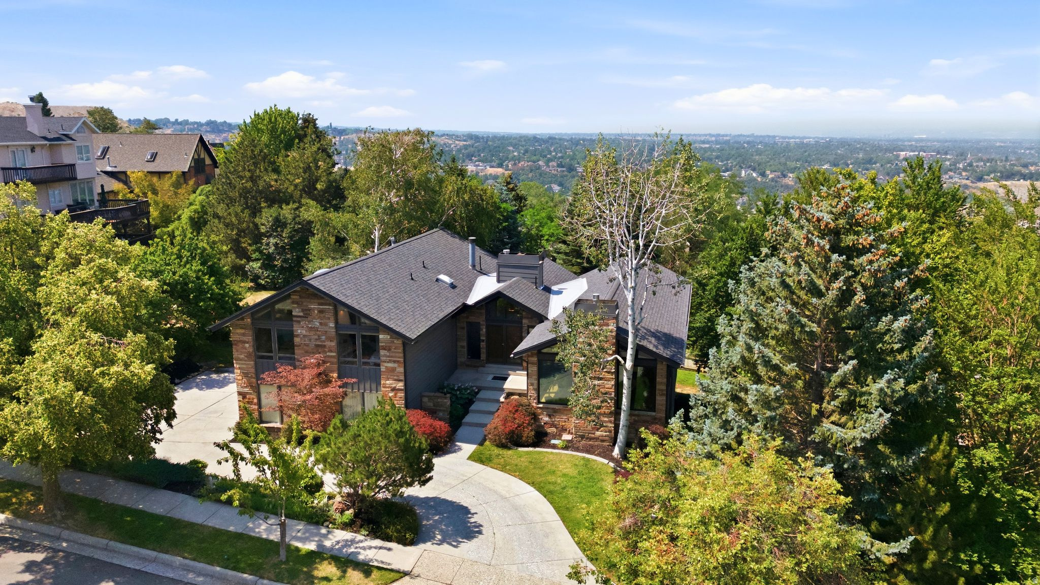 CANYON COVE - Residential