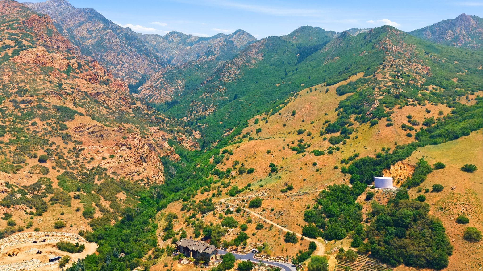 CANYON COVE - Residential