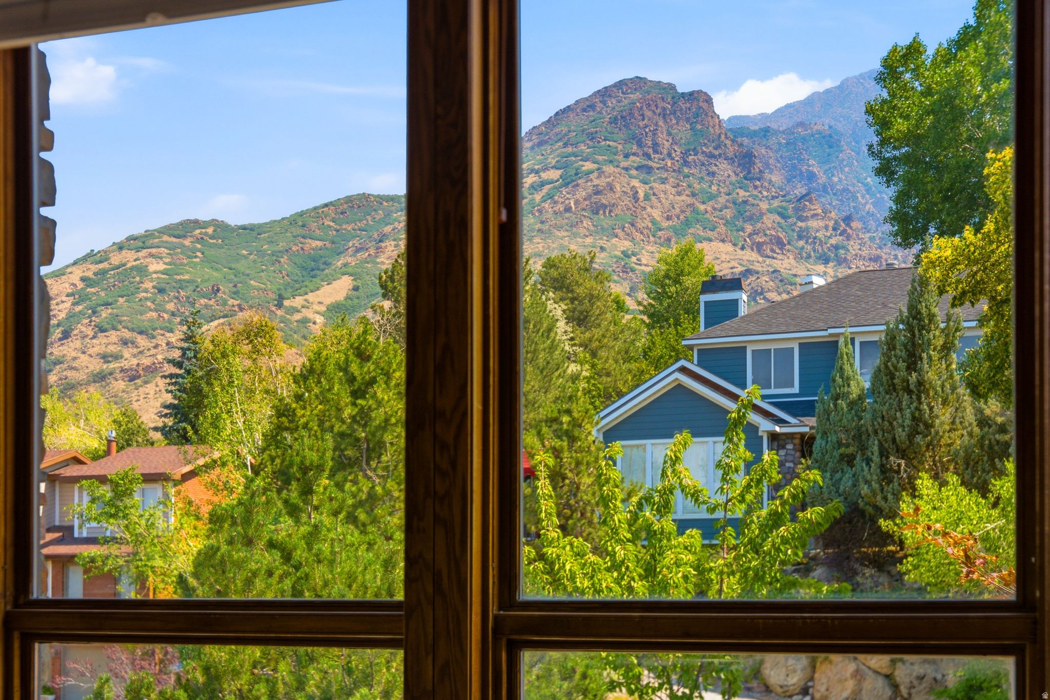 CANYON COVE - Residential