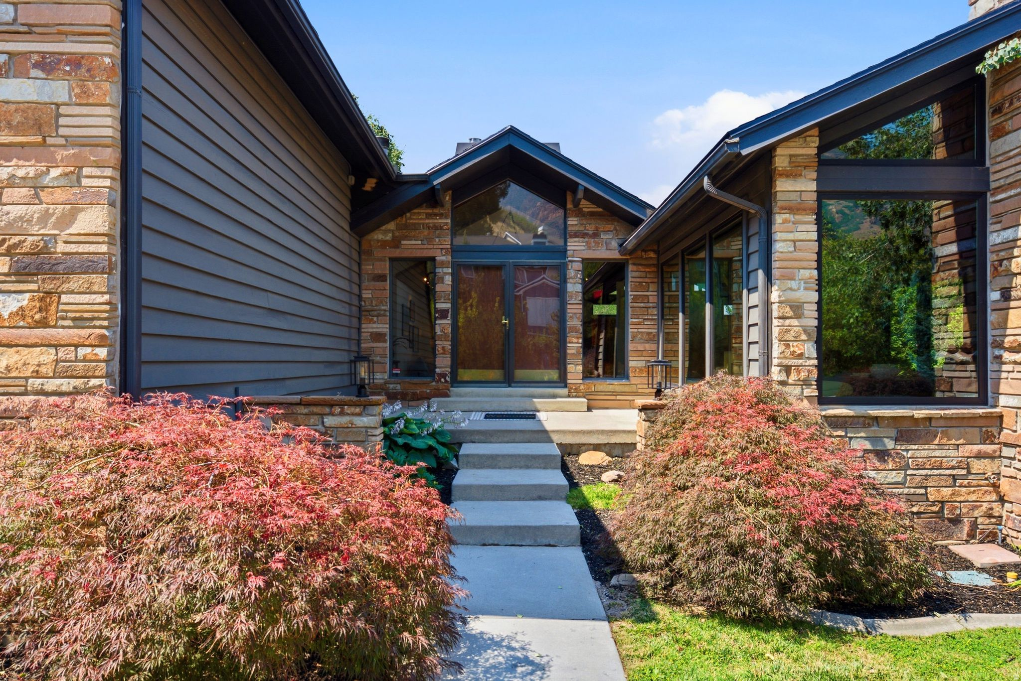 CANYON COVE - Residential