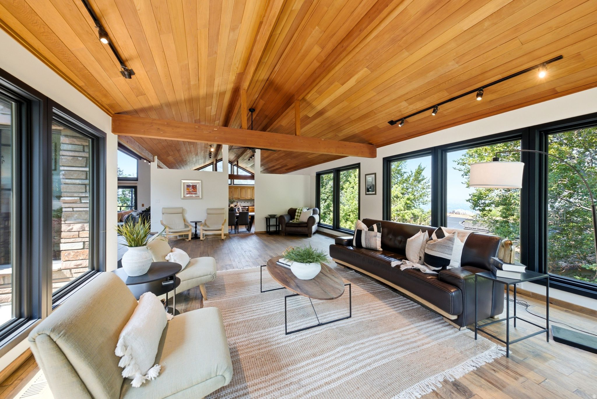 CANYON COVE - Residential