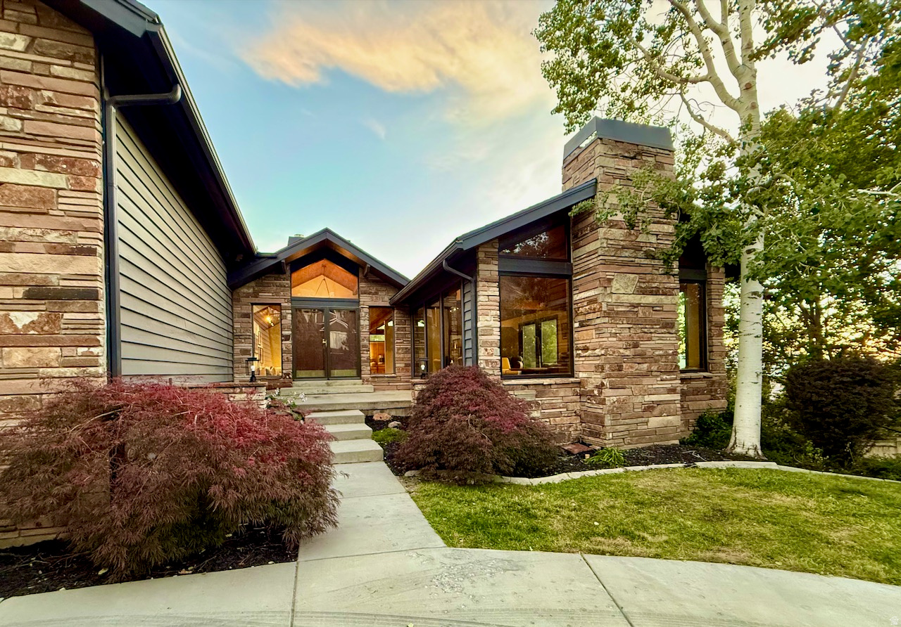 CANYON COVE - Residential