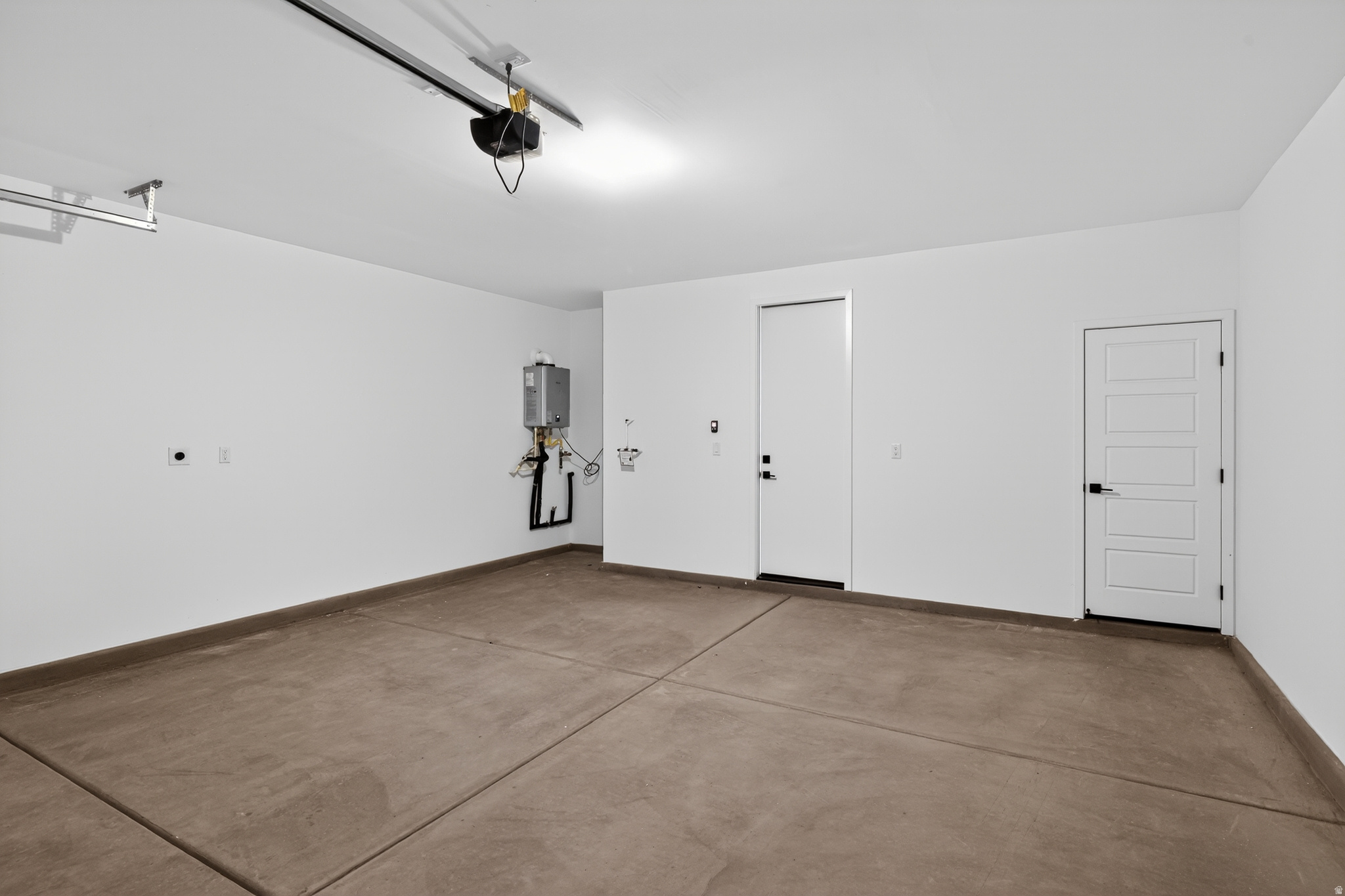 CECITA CREST AT DIVARIO - Residential
