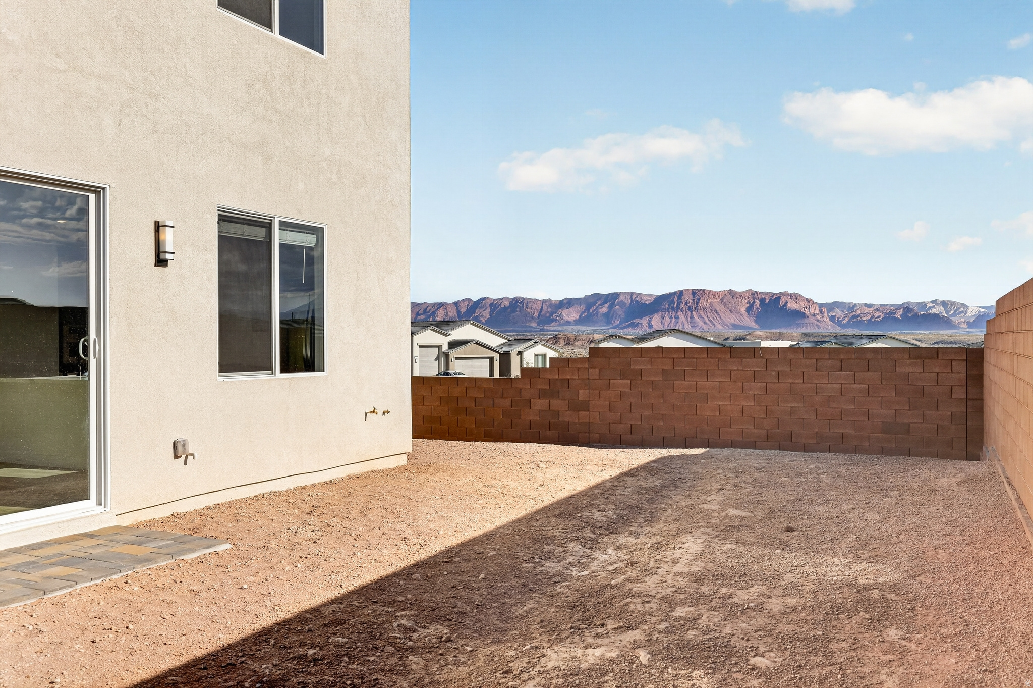 CECITA CREST AT DIVARIO - Residential