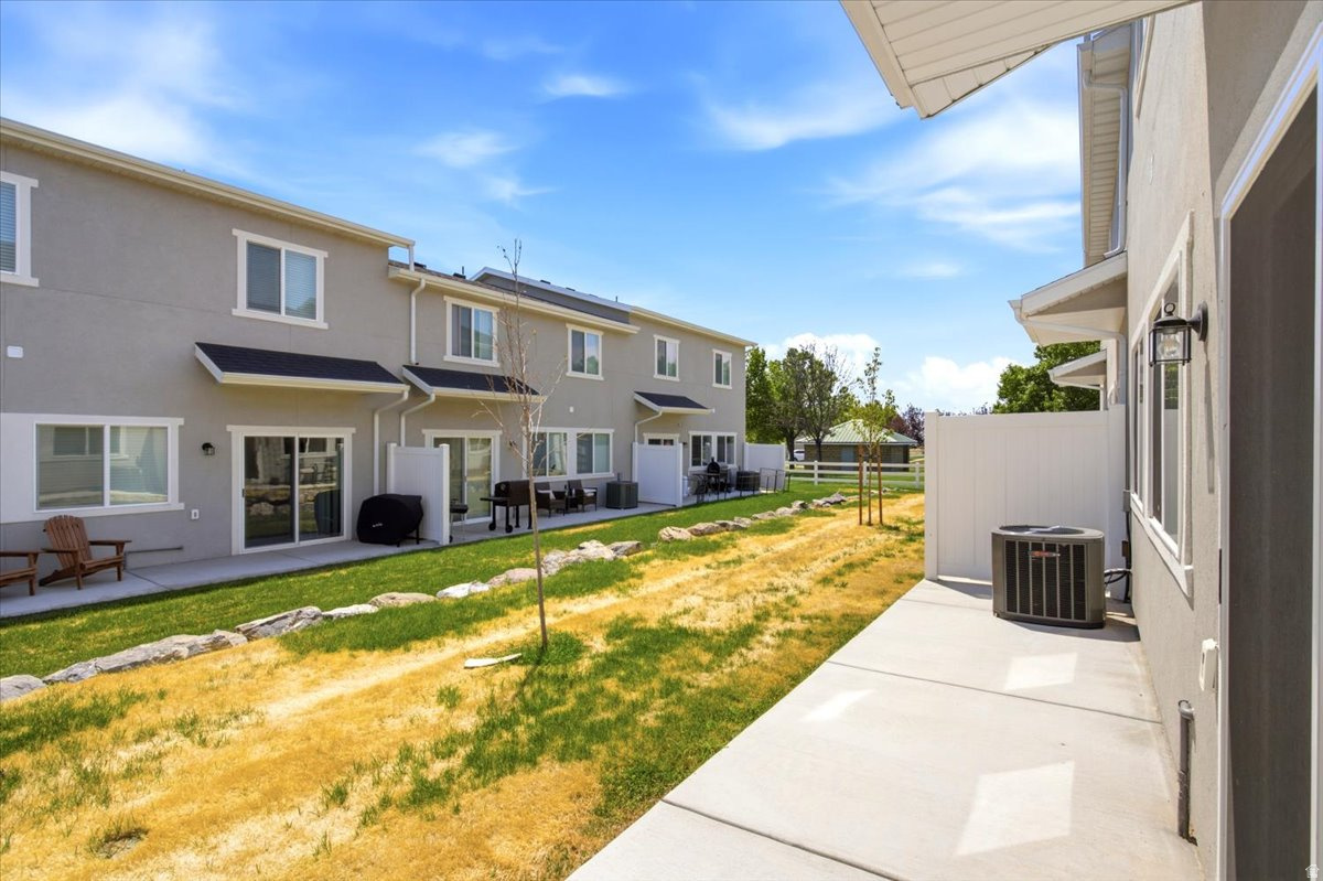 ASPIRE AT CANTERBURY - Residential