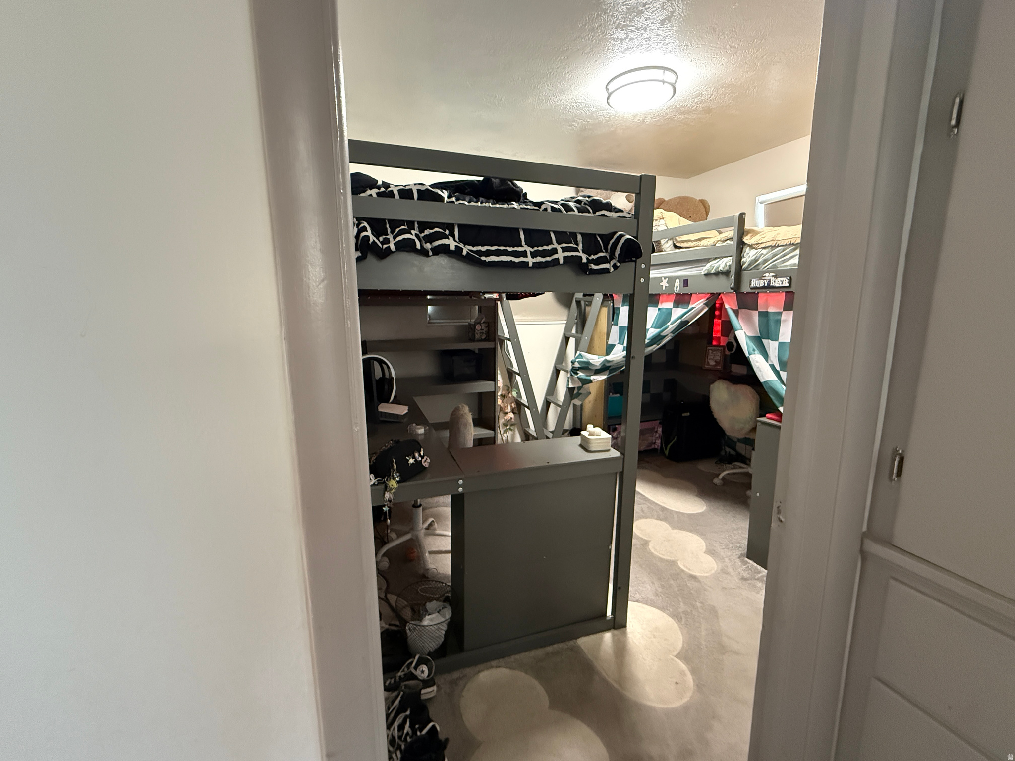 CLEARVIEW HOMES - Residential