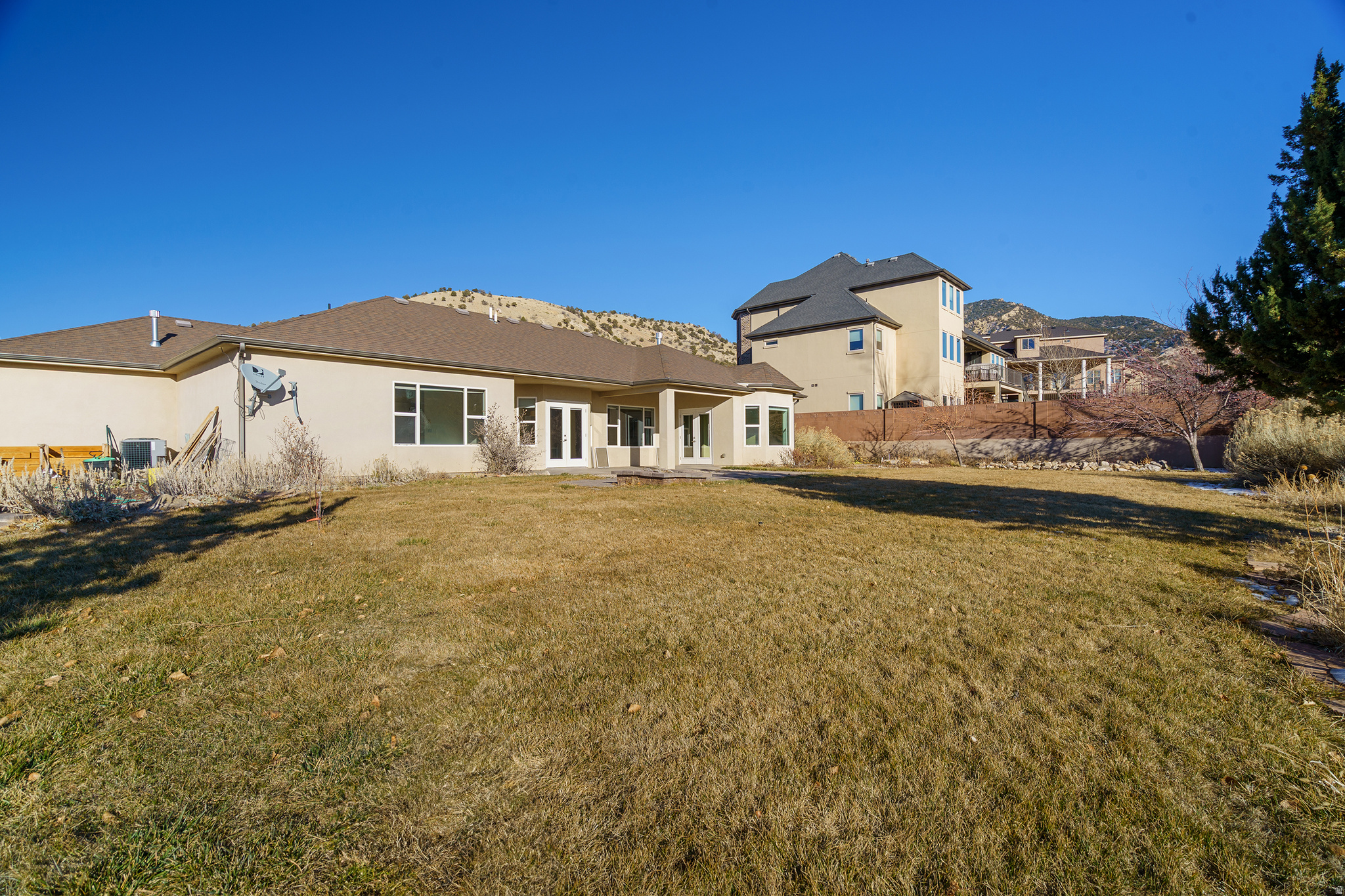 CANYON RIDGE - Residential