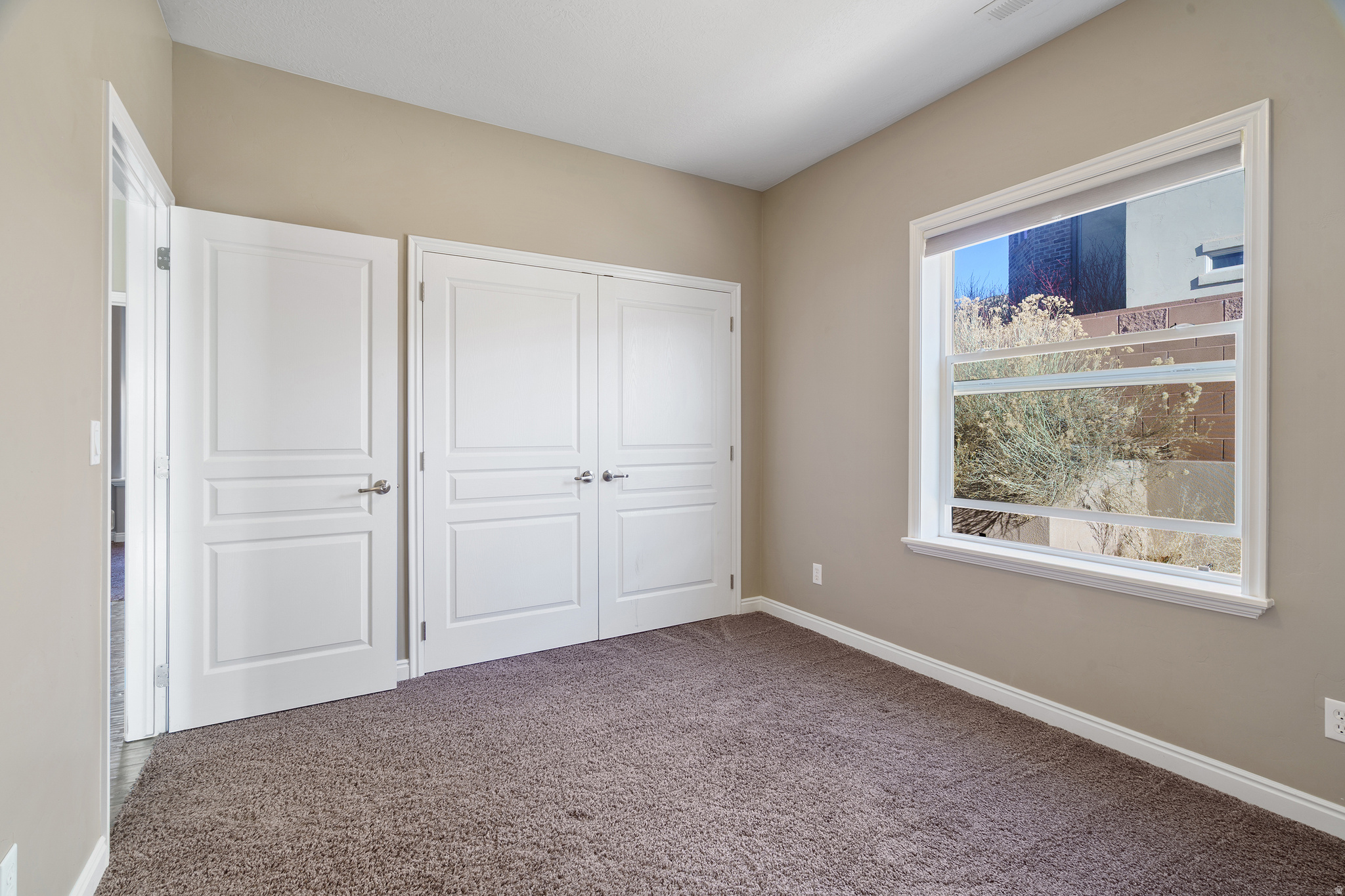 CANYON RIDGE - Residential