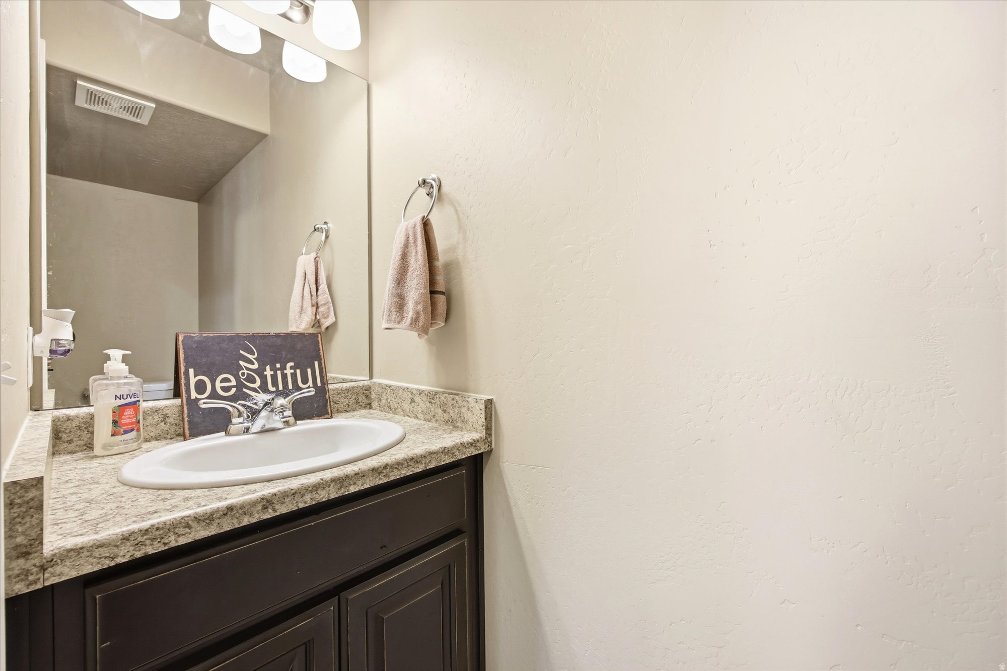 STONEY BROOK COTTAGE - Residential