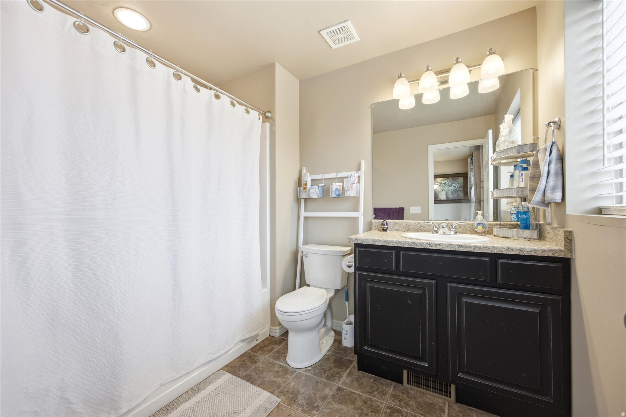 STONEY BROOK COTTAGE - Residential