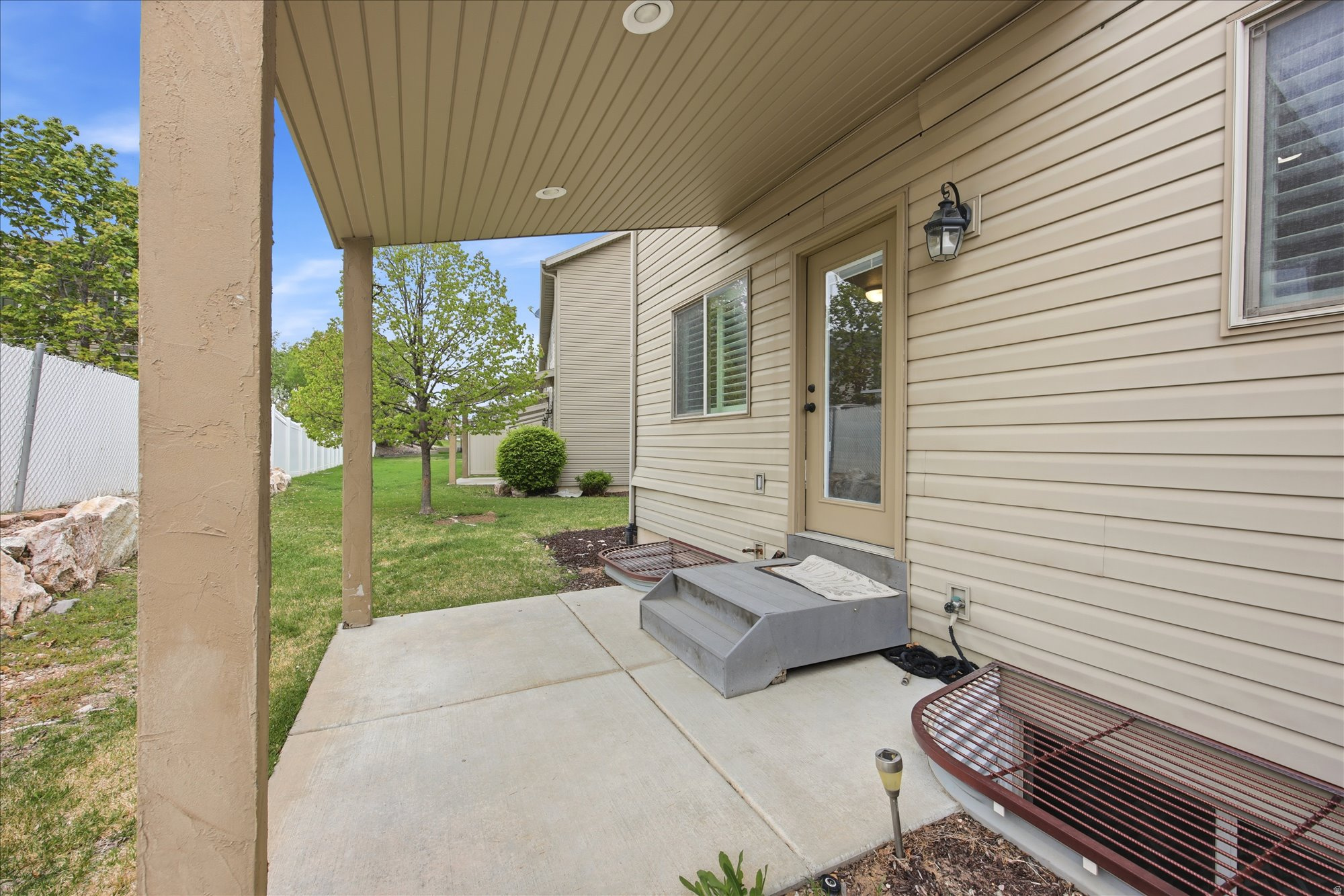 STONEY BROOK COTTAGE - Residential