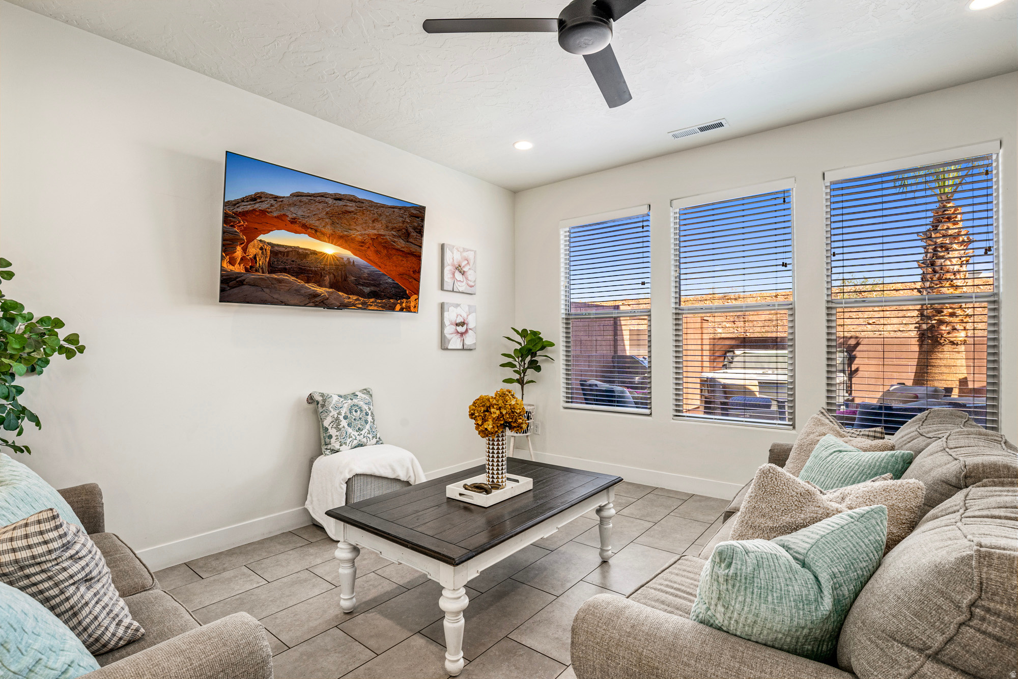 VIDA SOL VACATION TOWNHOMES - Residential