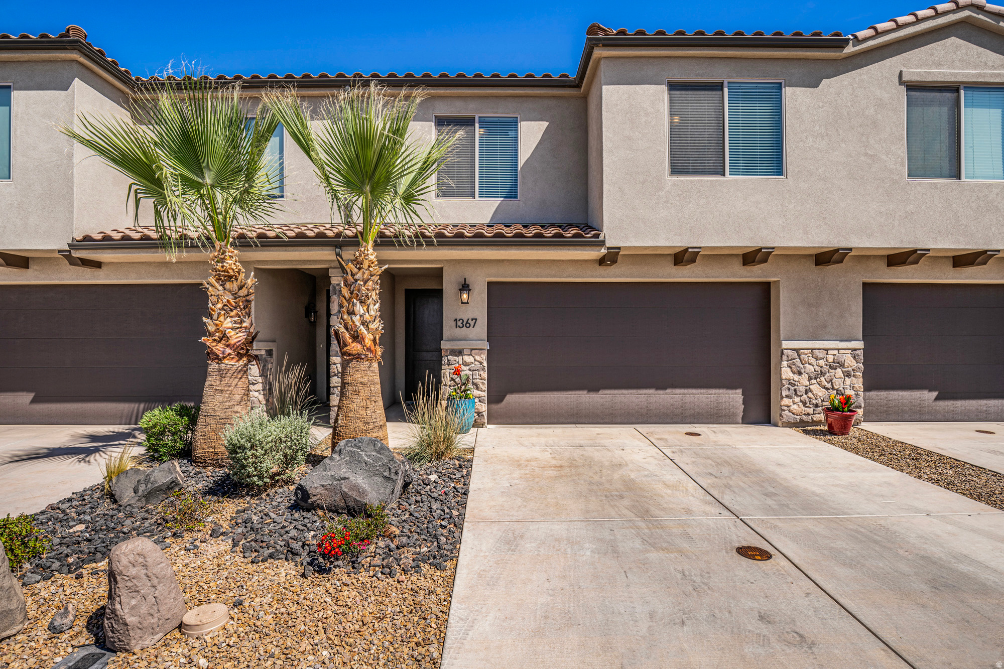 VIDA SOL VACATION TOWNHOMES - Residential