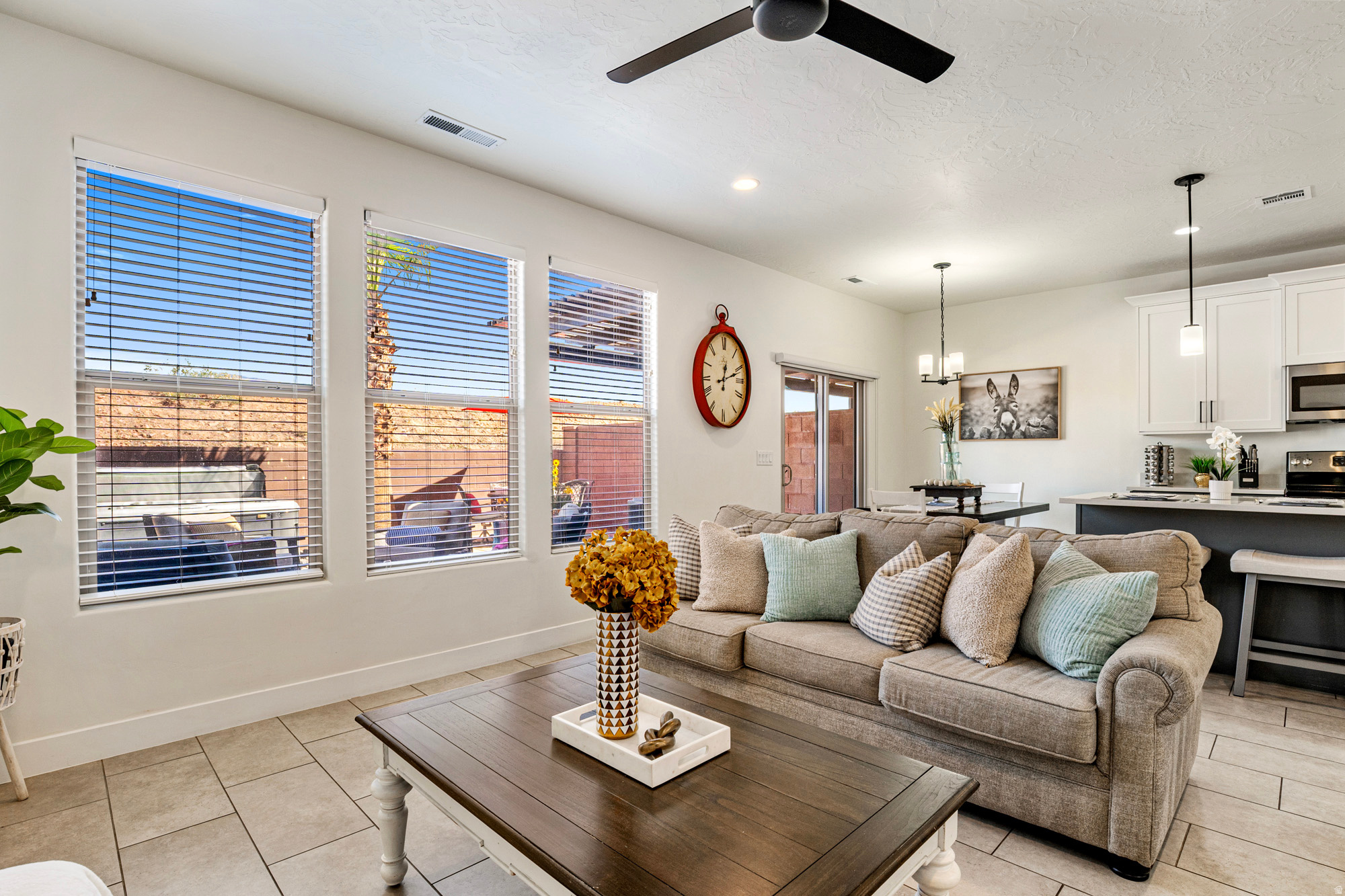 VIDA SOL VACATION TOWNHOMES - Residential