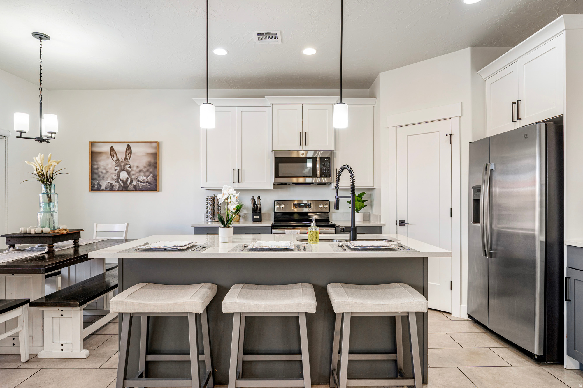 VIDA SOL VACATION TOWNHOMES - Residential