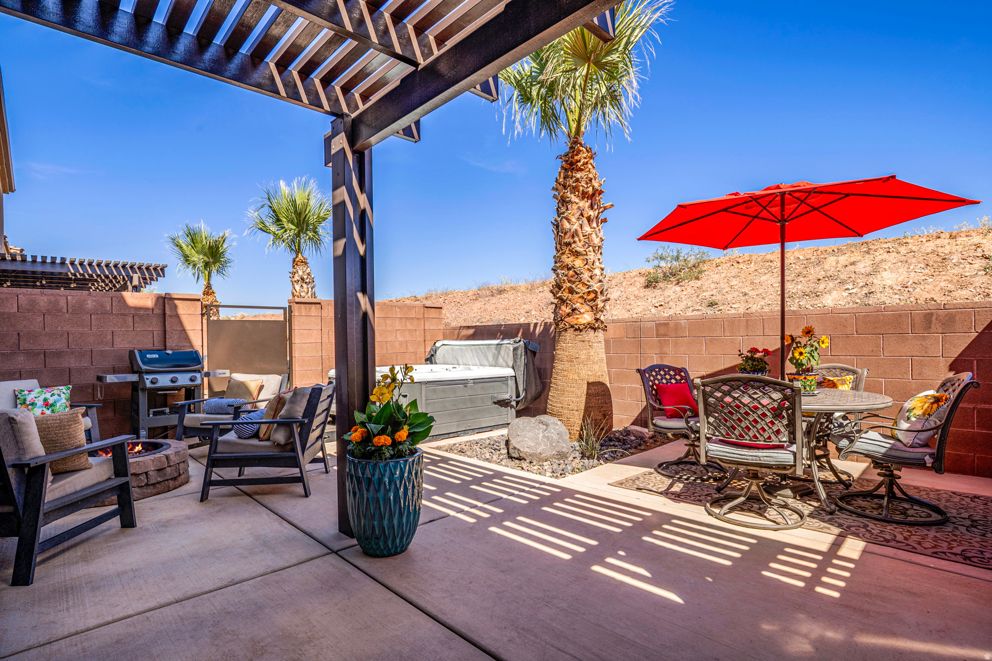 VIDA SOL VACATION TOWNHOMES - Residential