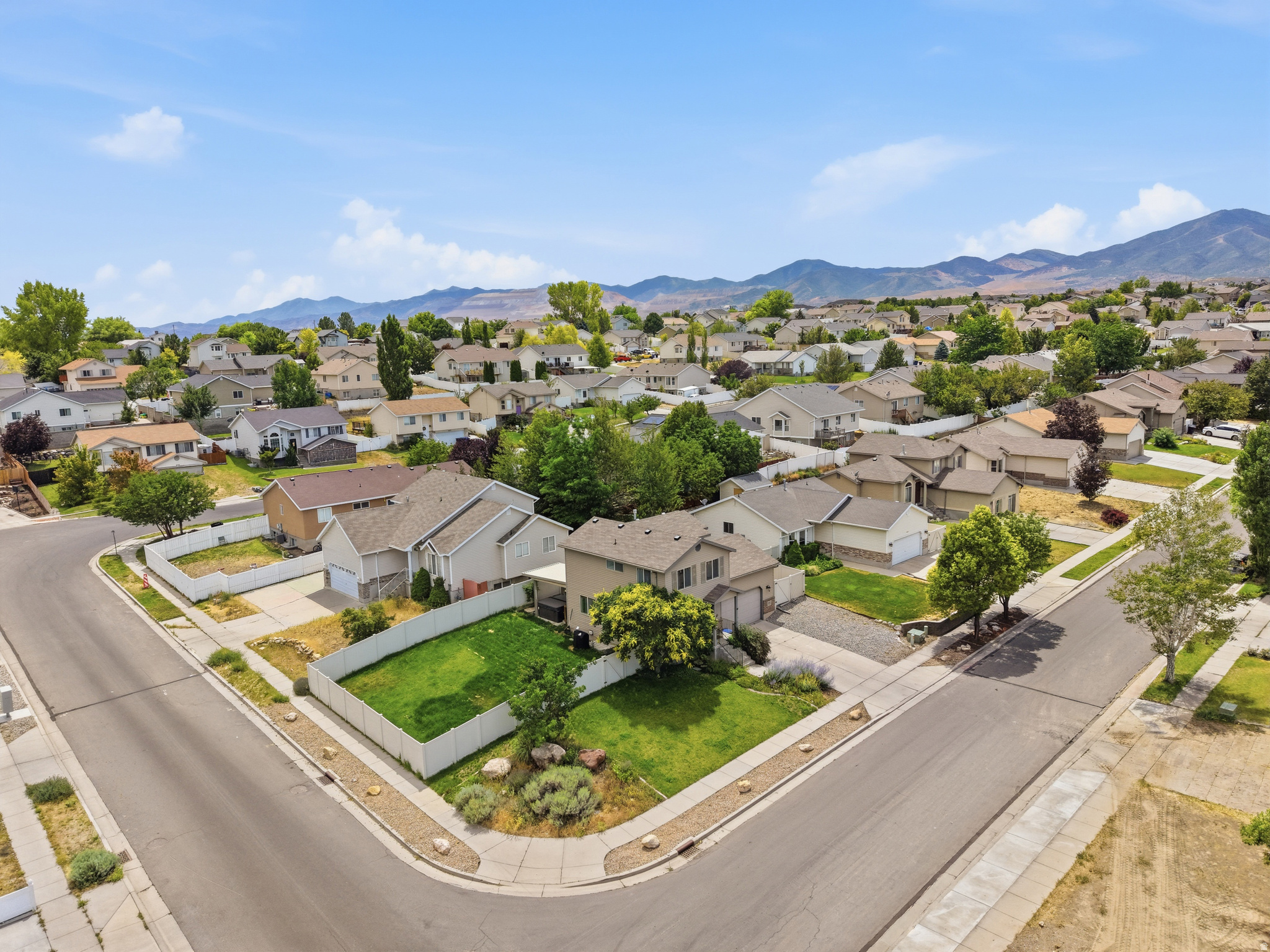 HIGHLAND - Residential