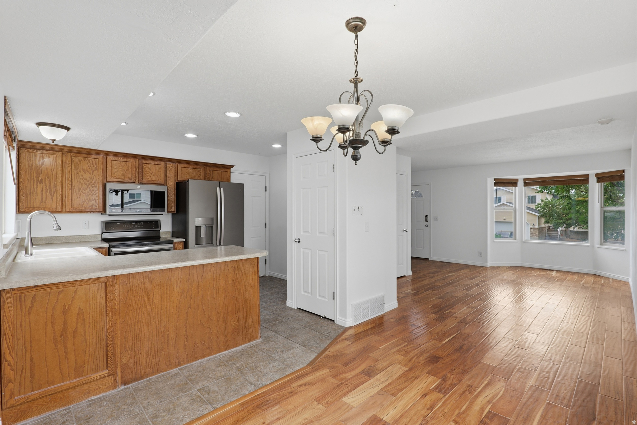 HIGHLAND - Residential